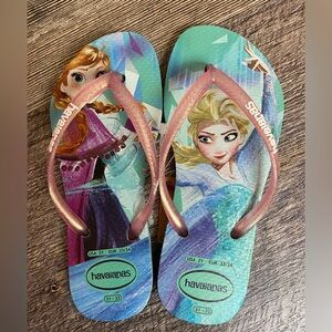 BRAND NEW!!! w/tags Havaianas Kids Frozen Flip Flops -